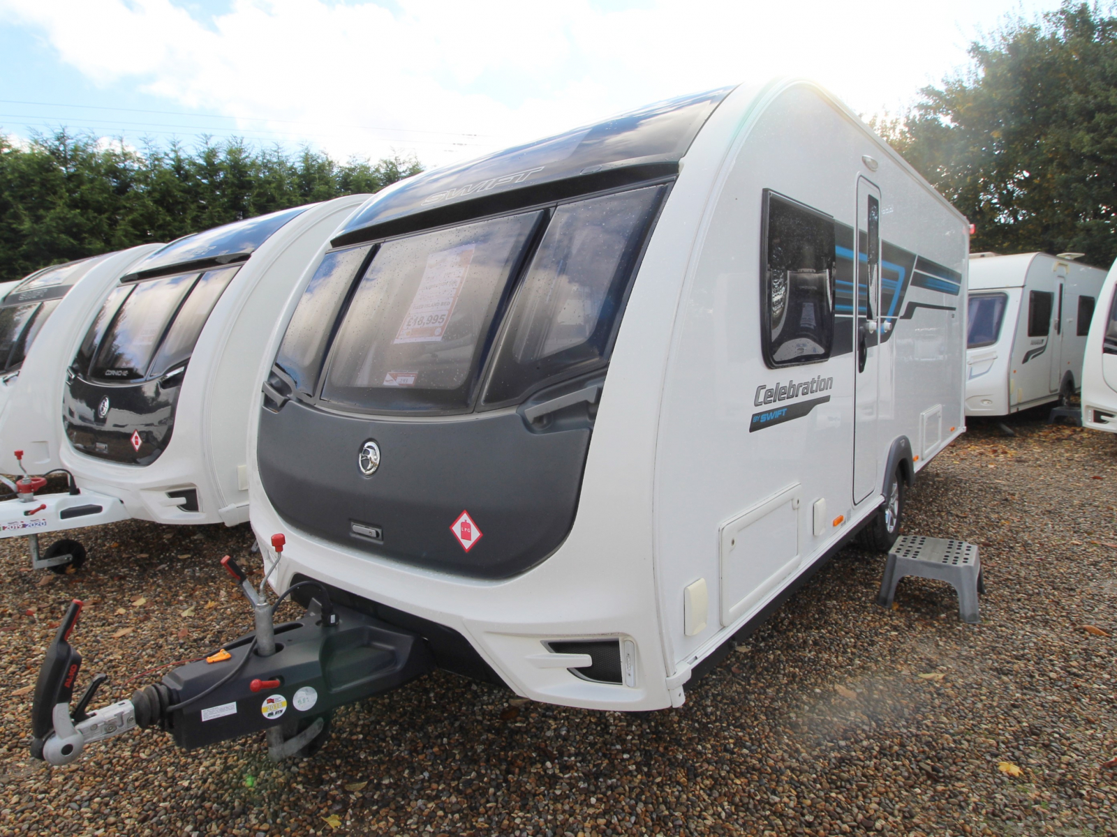 Swift Celebration 580 2016 image