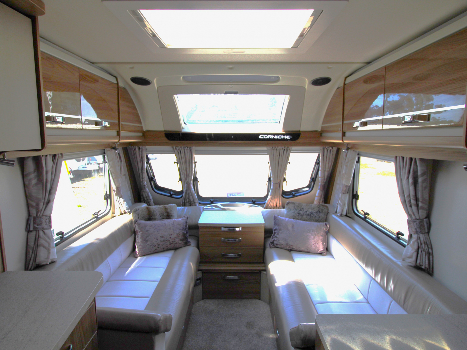 Swift Corniche 17/4 - 2016 image
