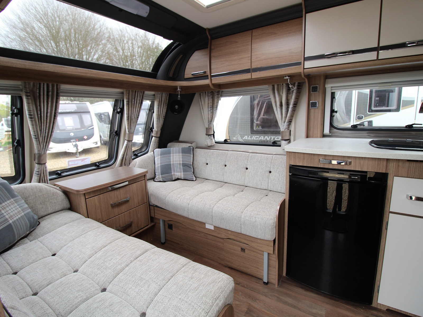 Coachman VIP 545 - 2017 image