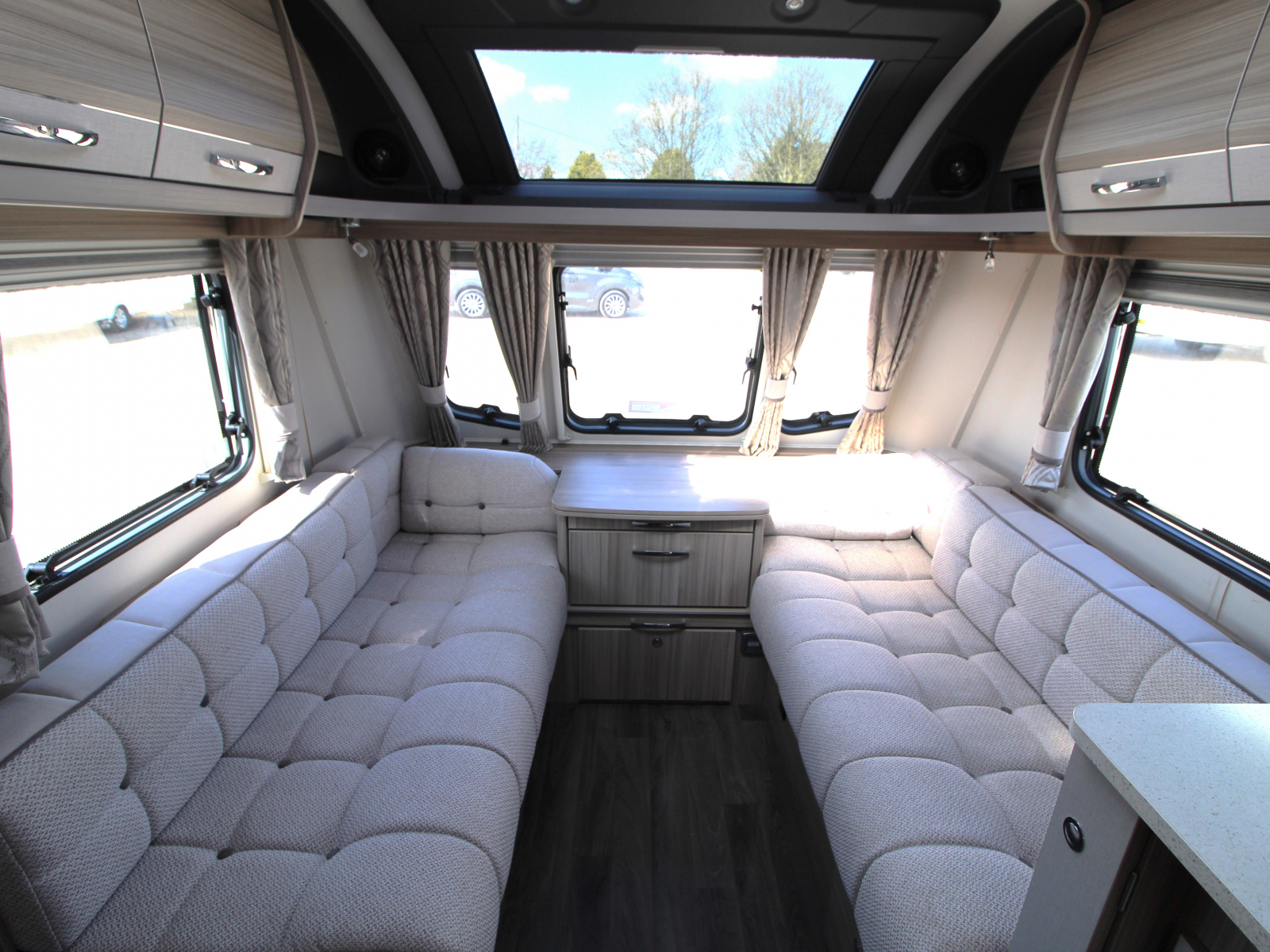 Coachman Pastiche 575 - 2019 image