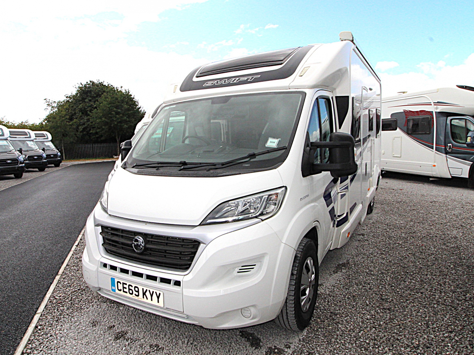Swift Escape 685 - 2019 image
