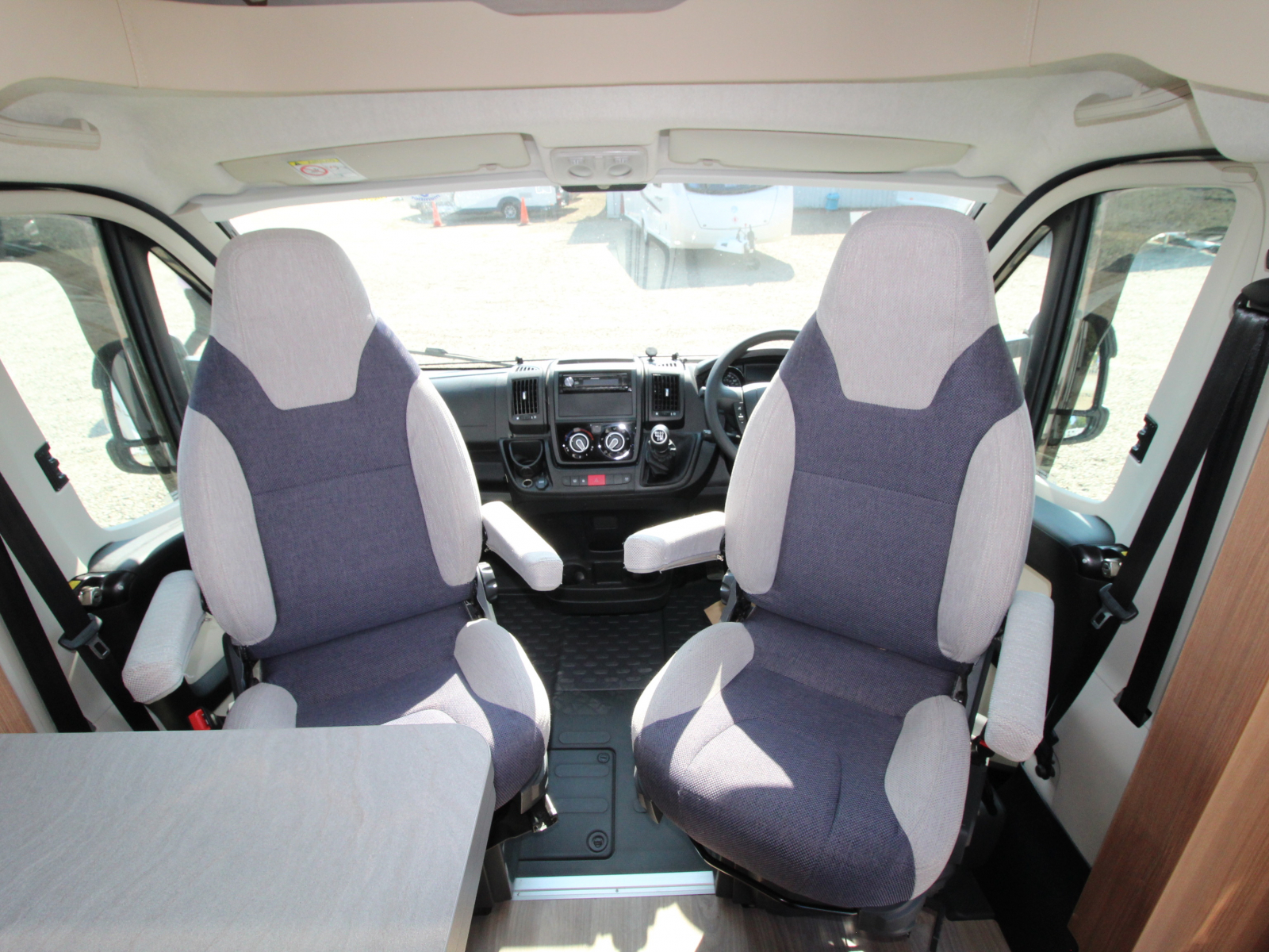 Weinsberg  Caraloft 600 MF - 2019 image