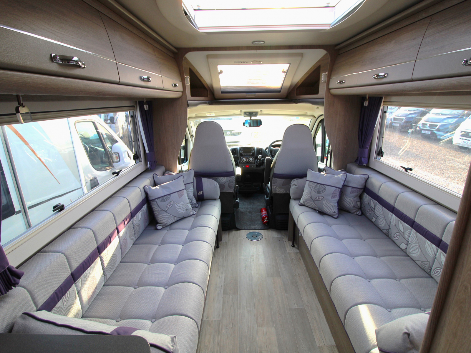 Auto-Sleeper  Broadway EK - 2020 image
