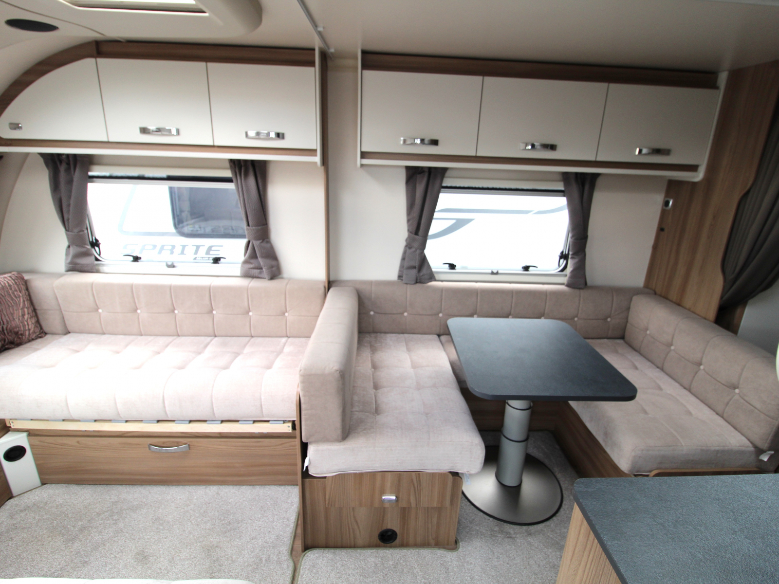 Swift Ace Award Superstar - 2020 image