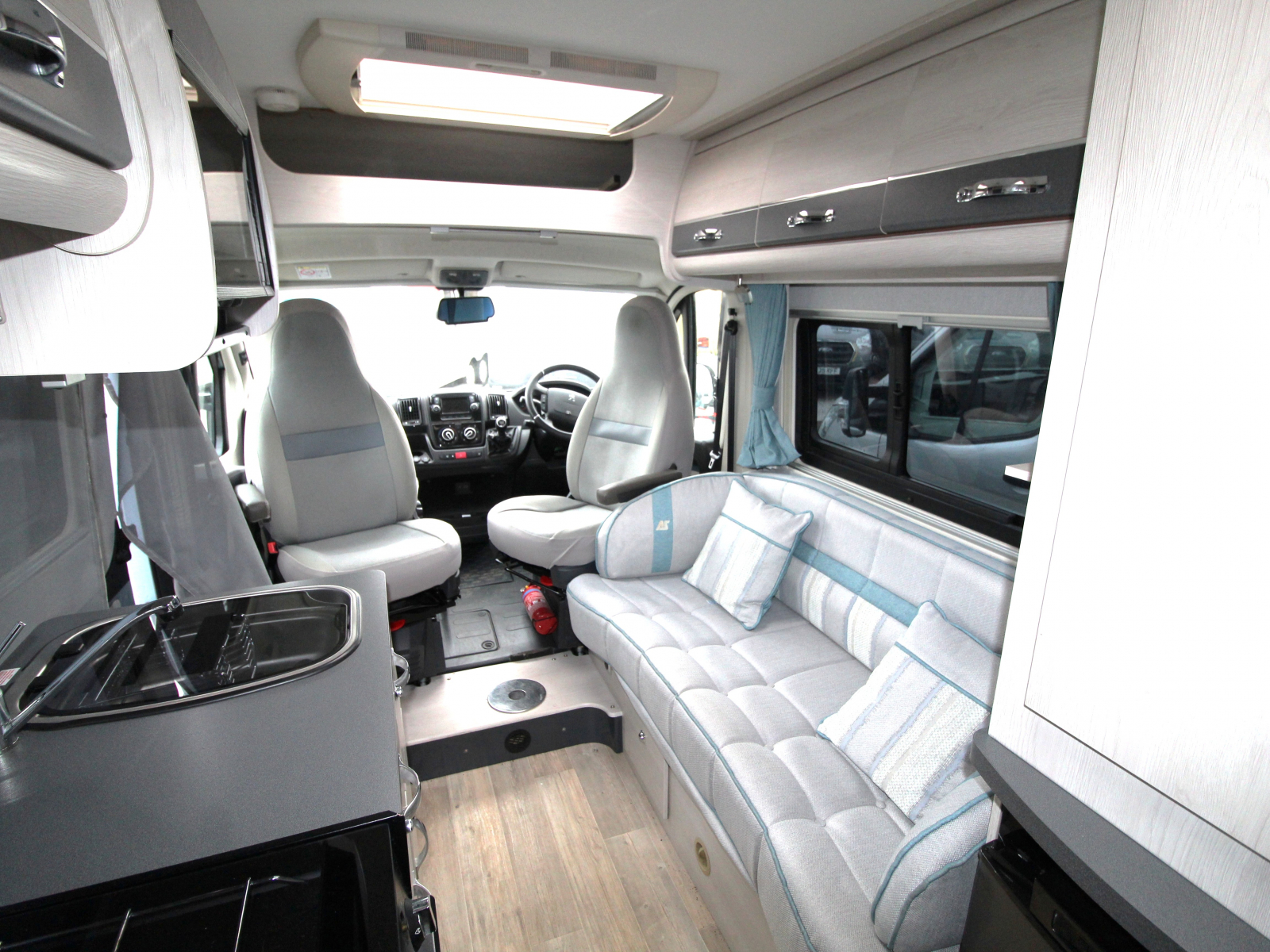 Auto-Sleeper  Kingham 2020 image