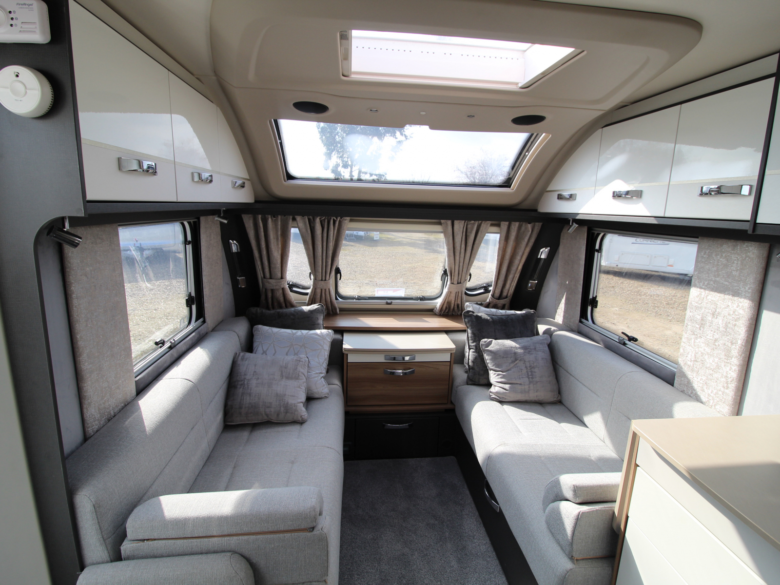 Bessacarr By Design 580 - 2022 image