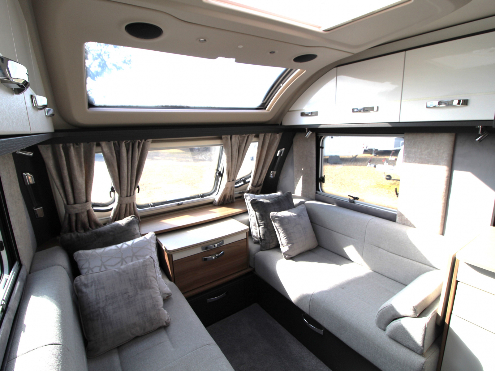 Bessacarr By Design 580 - 2022 image