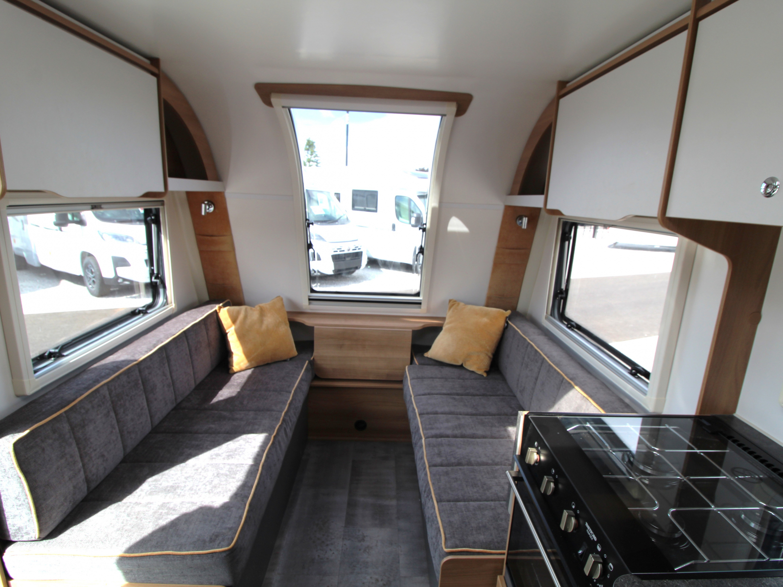 Bailey Discovery D4-4 - 2022 image
