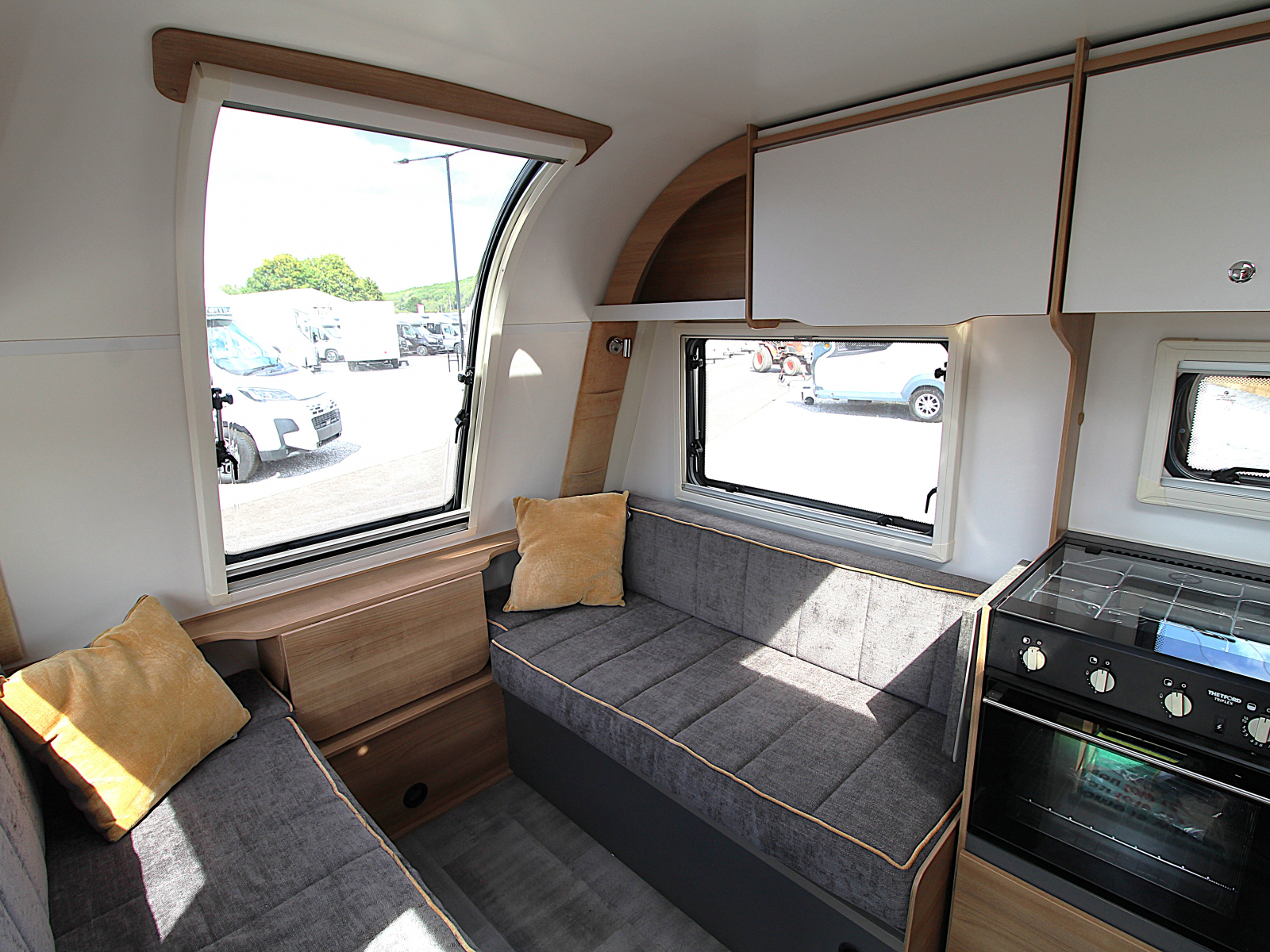 Bailey Discovery D4-4 - 2022 image