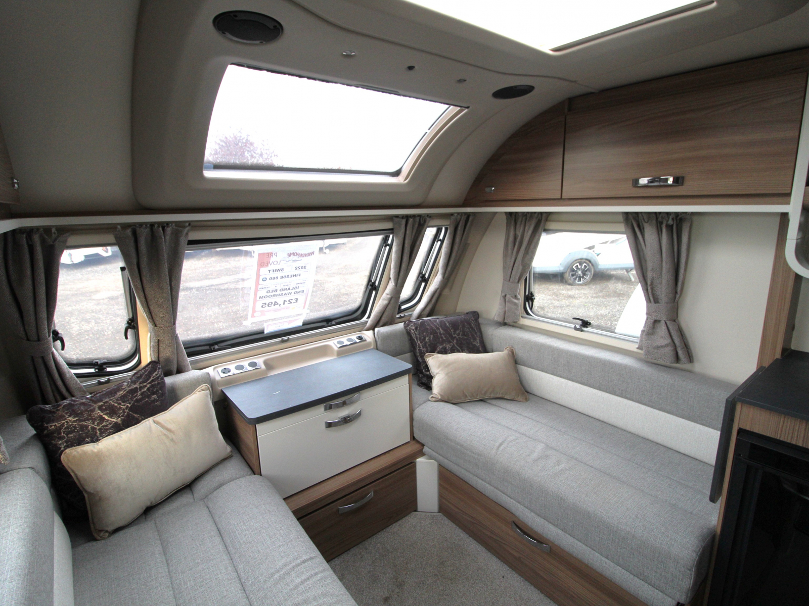 Swift Finesse 880 -2022 image