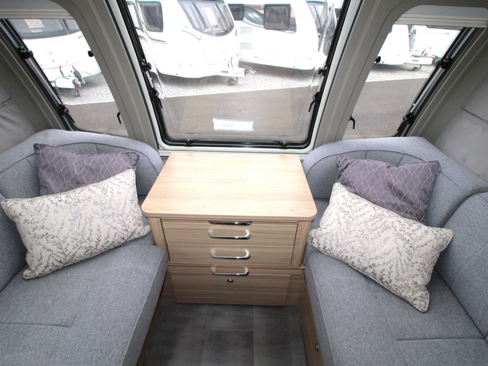Bailey Unicorn Pamplona - 2022 image