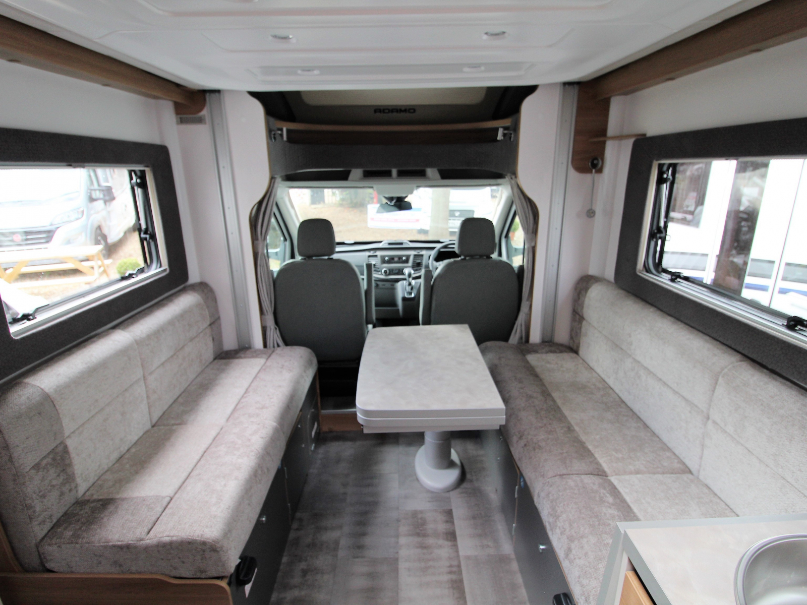 Bailey Adamo 60-4  (51139) image