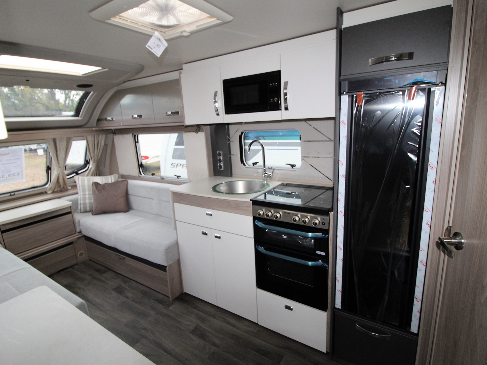 Swift Corniche 16/2   -  2023 Wandahome Special Edition image