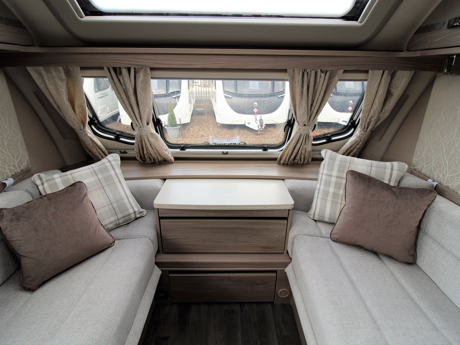 Swift Corniche 20/8  - 2023  Wandahome Special Edition image