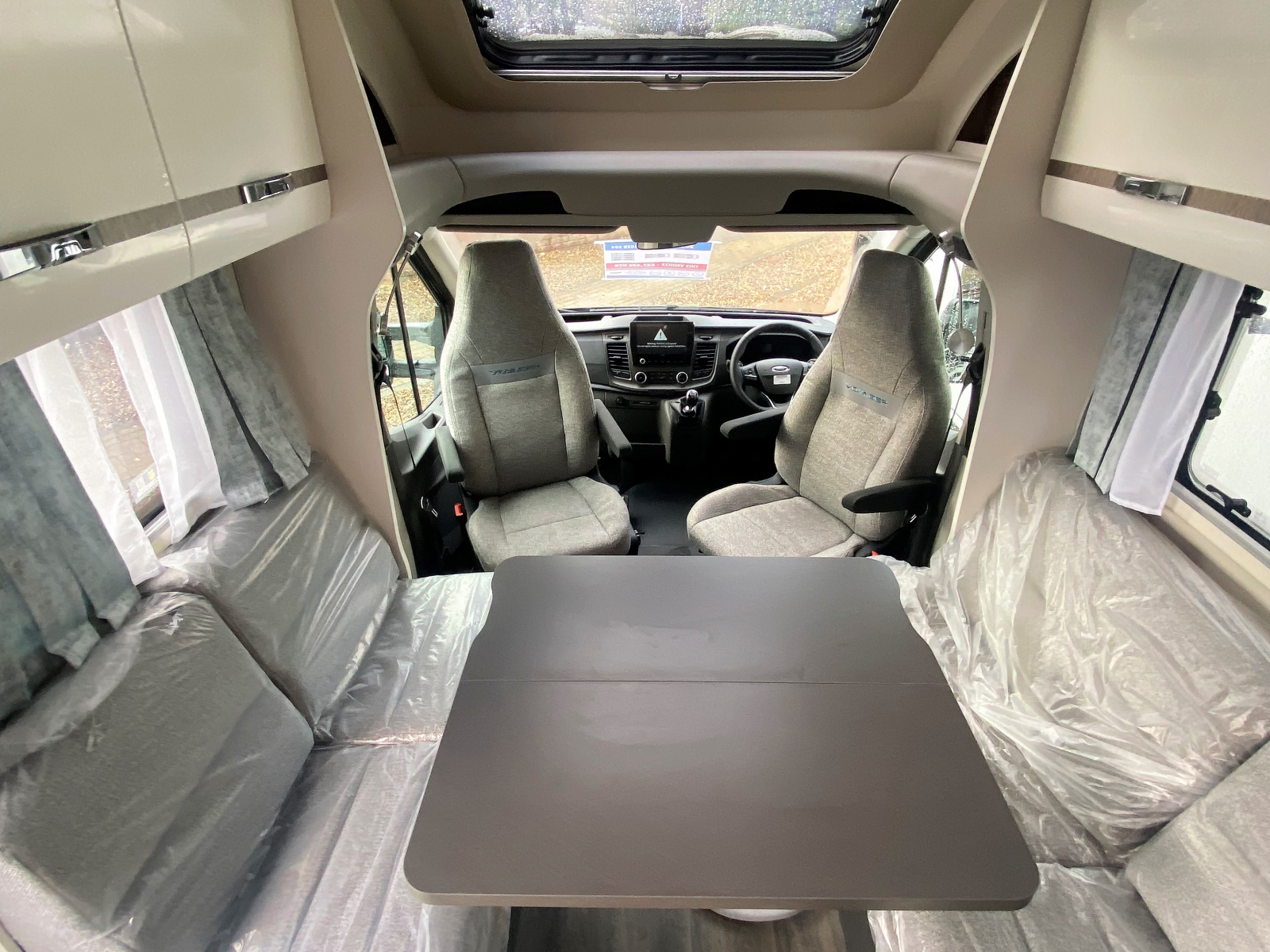 Swift Voyager 584  Manual - NEW image