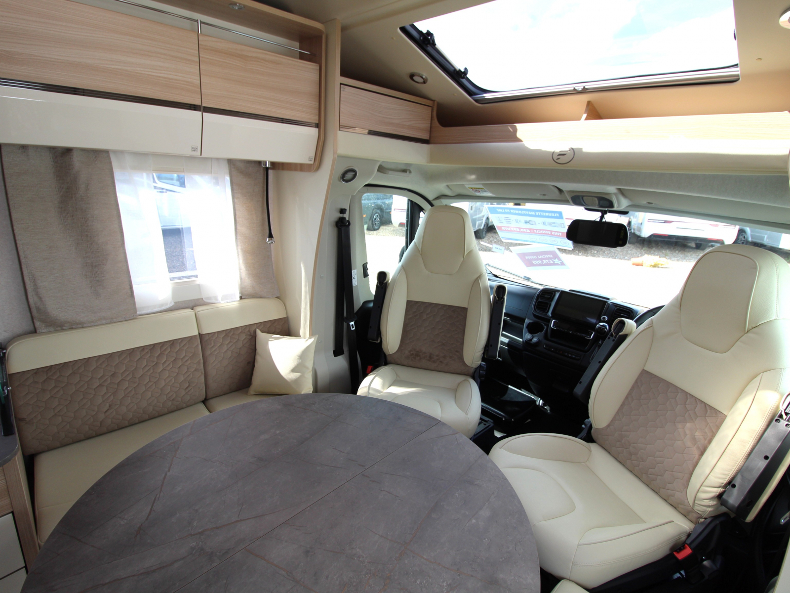 Fleurette/Florium Mayflower 70 LMF (32775) image