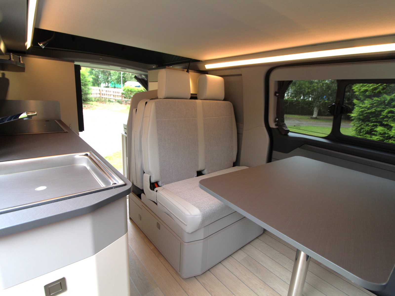 Westfalia Kelsey Chrome Blue (65498) image