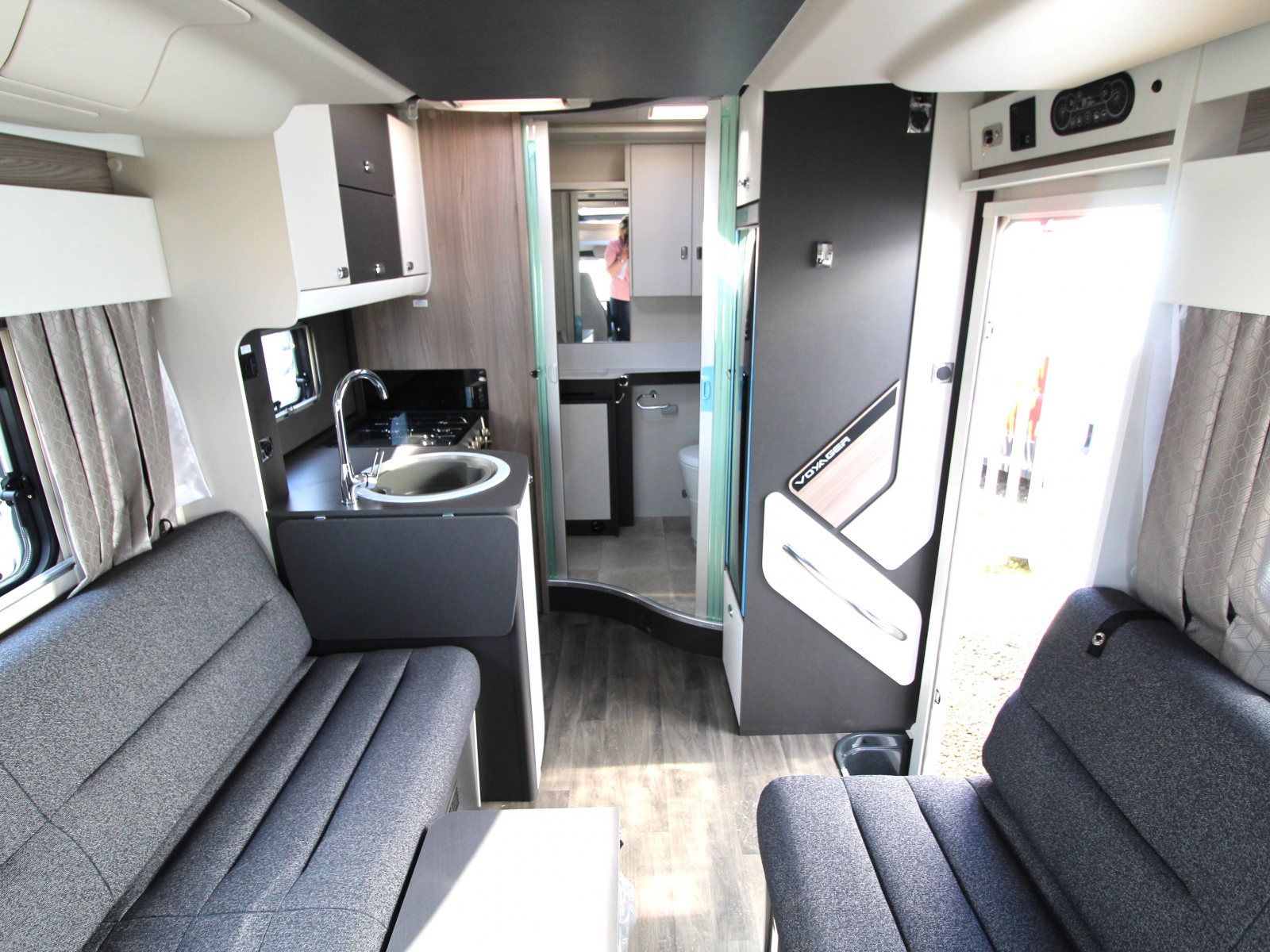 Swift Voyager 505 - (60413) image