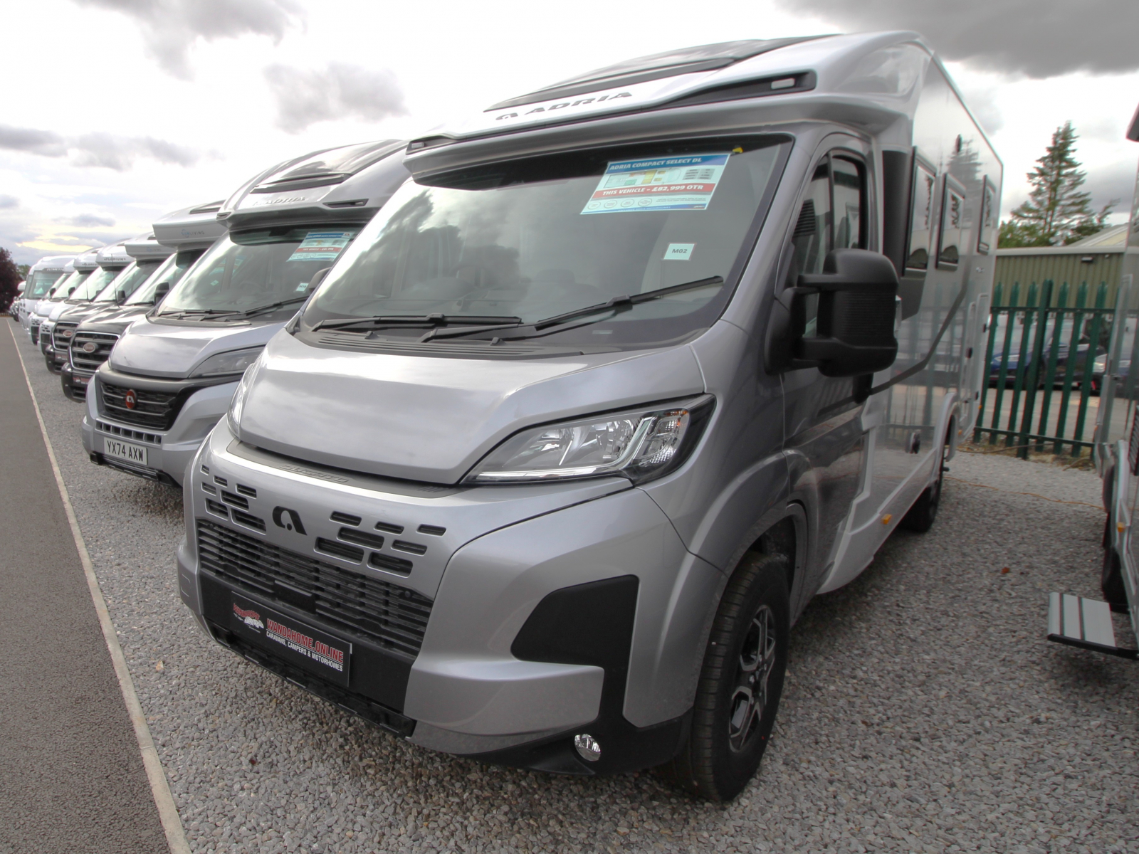 Adria Compact Select DL (68414) image