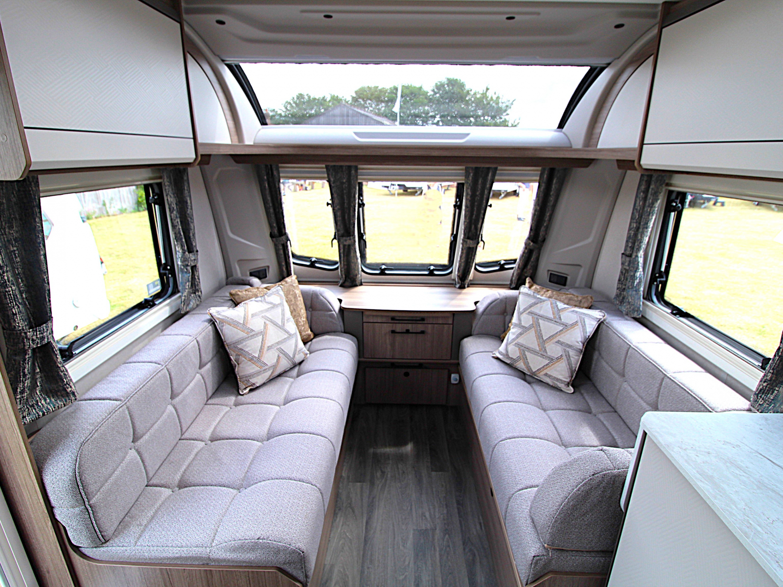 Coachman Acadia 575 - 2026 image
