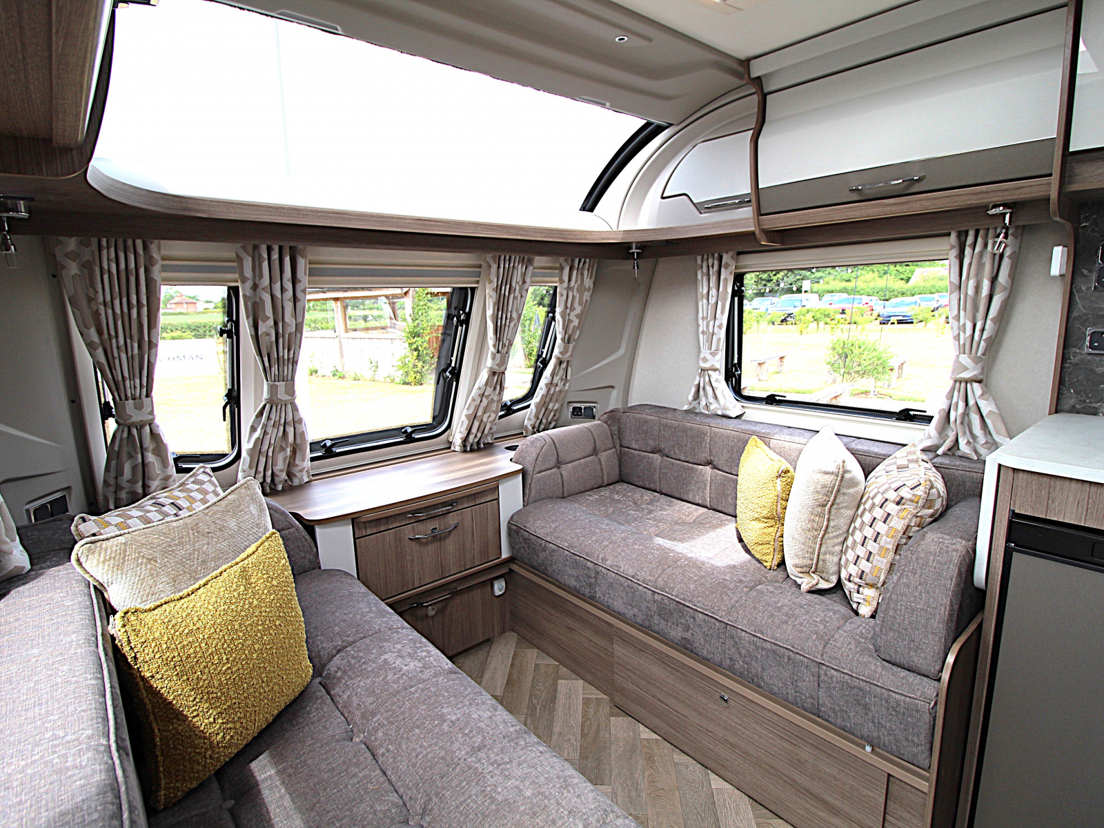 Coachman VIP 545 - 2026 image