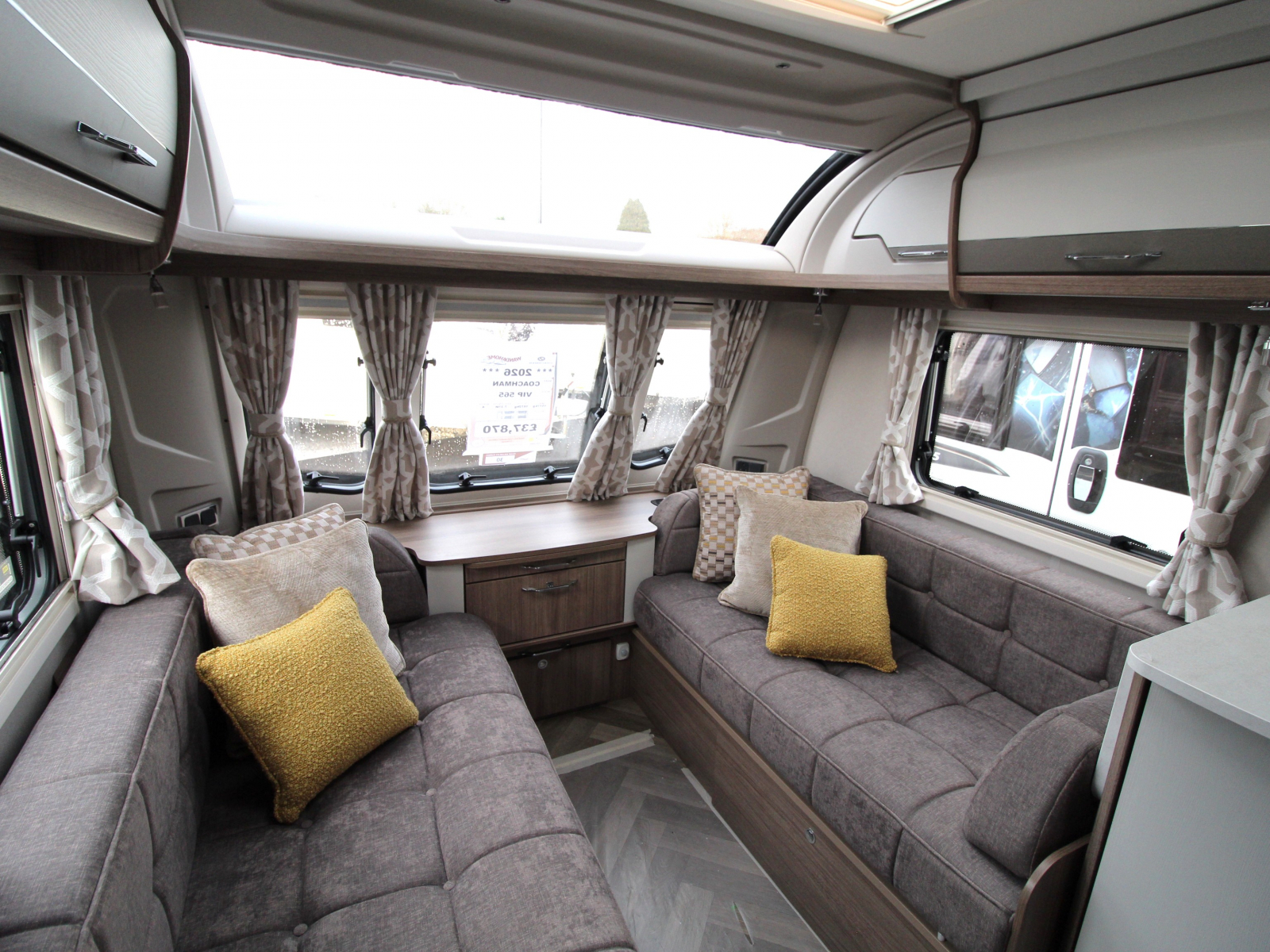 Coachman VIP 565 - 2026 image