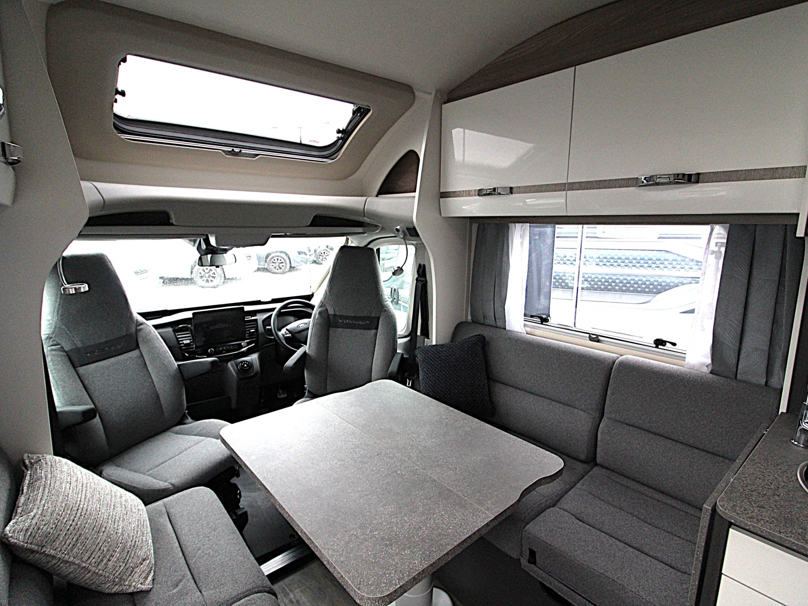 Swift Voyager 584 AUTO 2026  (65667) image