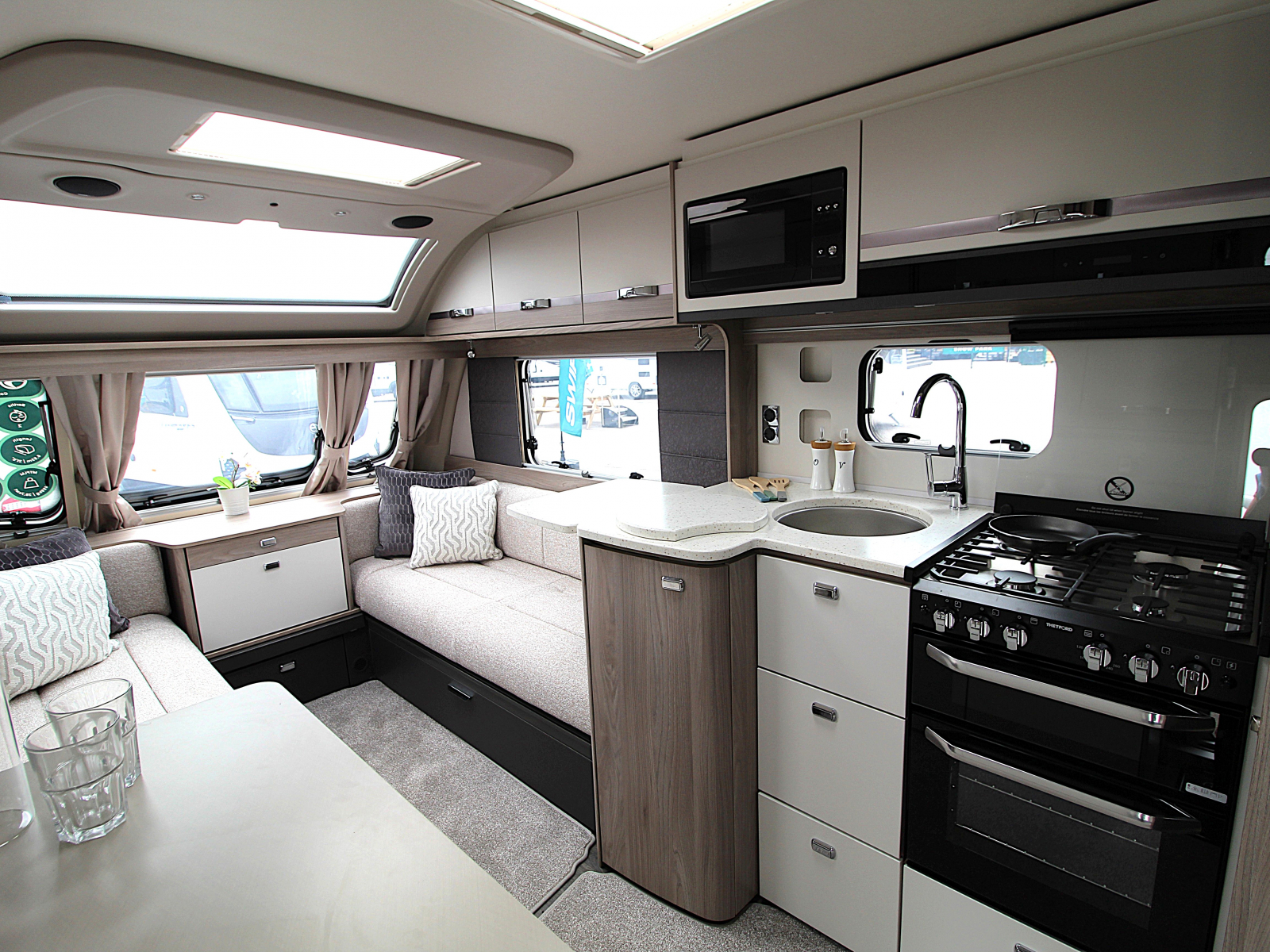 Swift Conqueror 480 - 2027 image