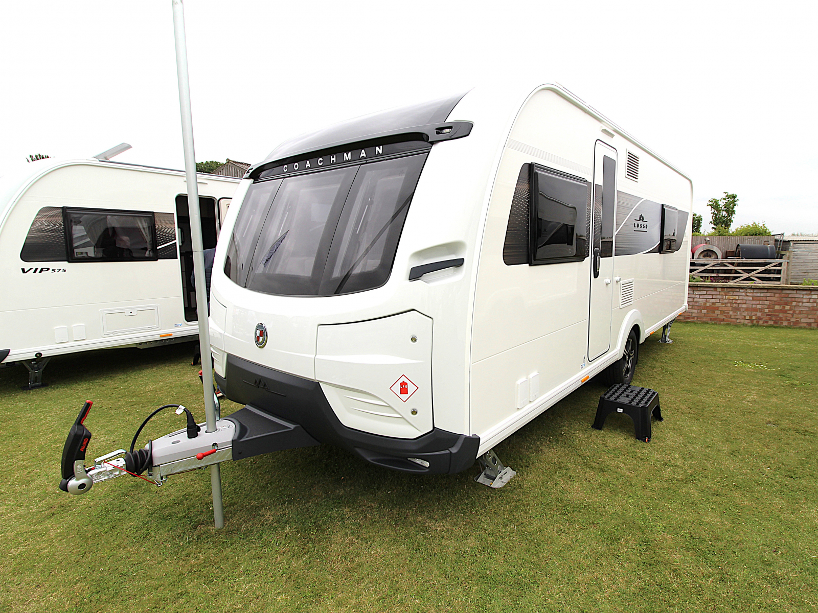 Coachman LUSSO I - 2027 image