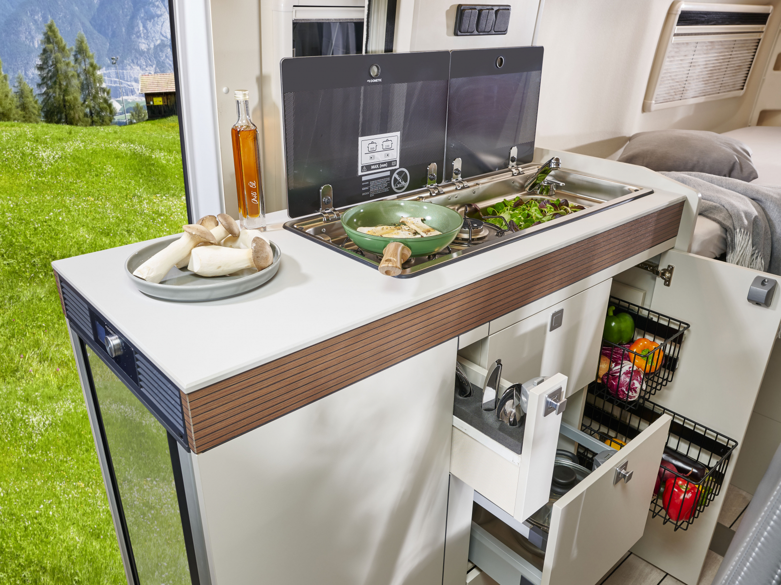 Westfalia Columbus 600E - Iron Grey - (66862) image