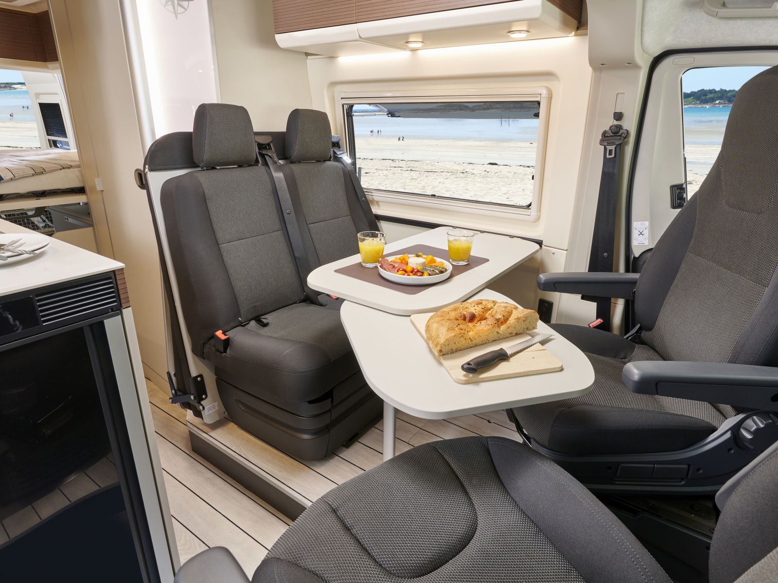 Westfalia Columbus 600D 'Pop-Top' - Iron Grey -  (66855) image