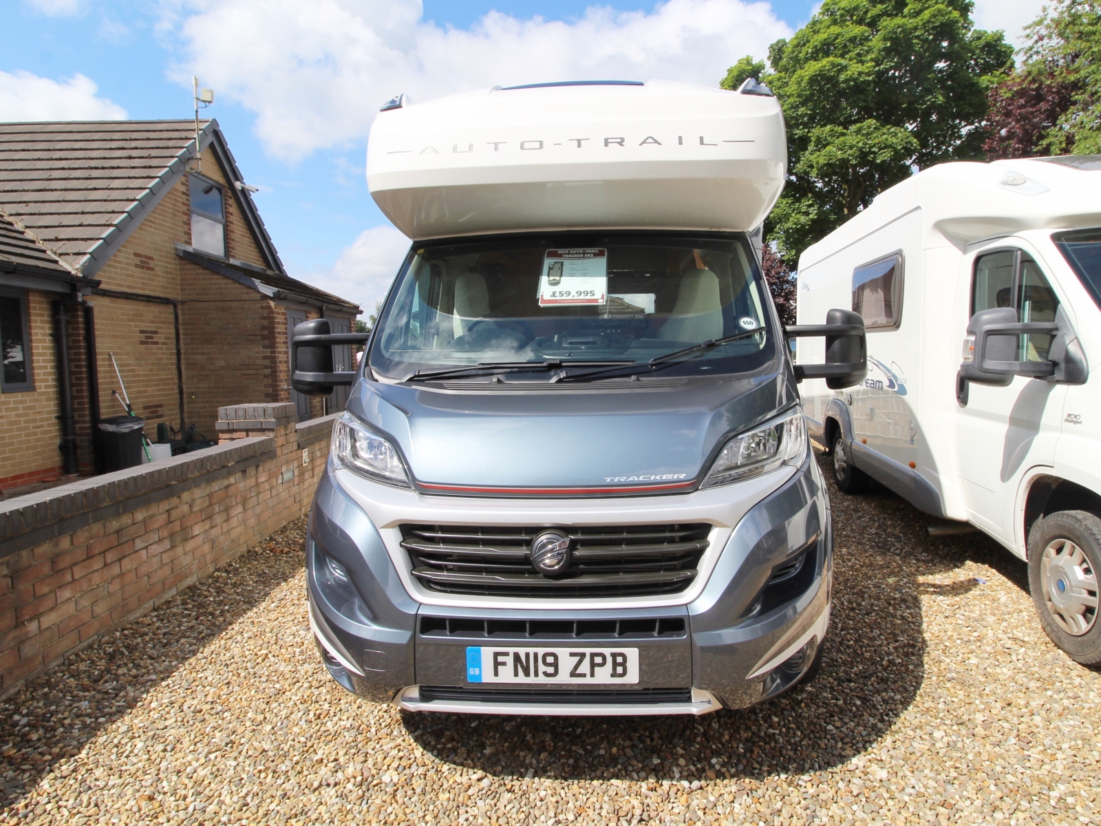 Auto-Trail Tracker EKS 2019 image