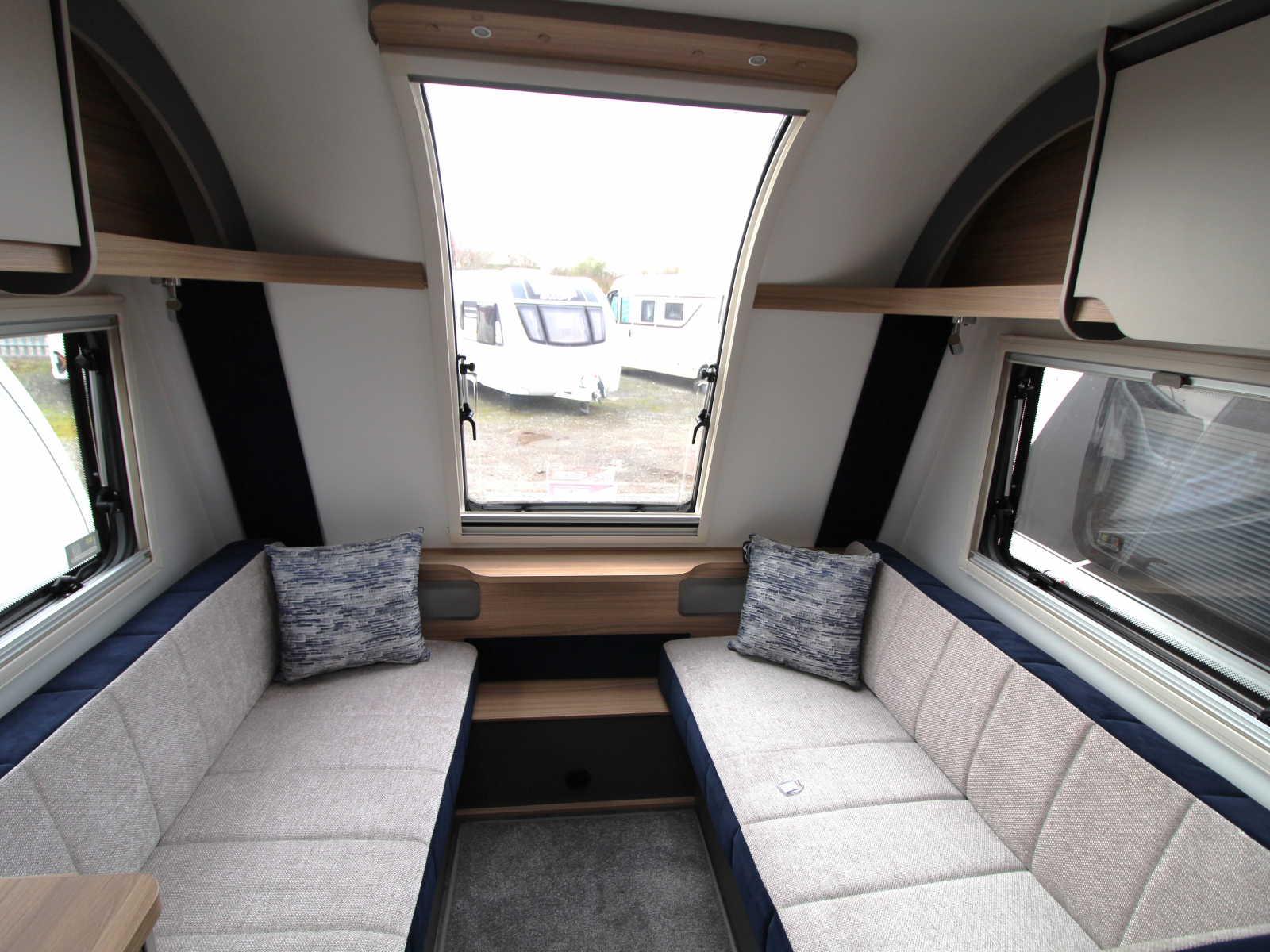 Bailey Discovery D4-4L - 2024 image