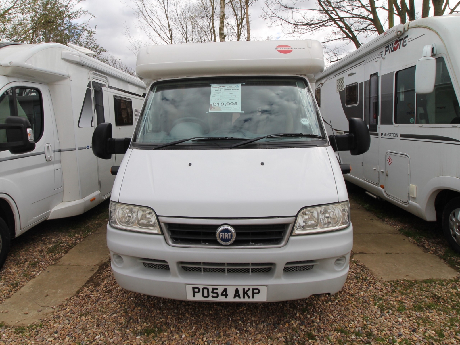 Burstner T585 2004 image