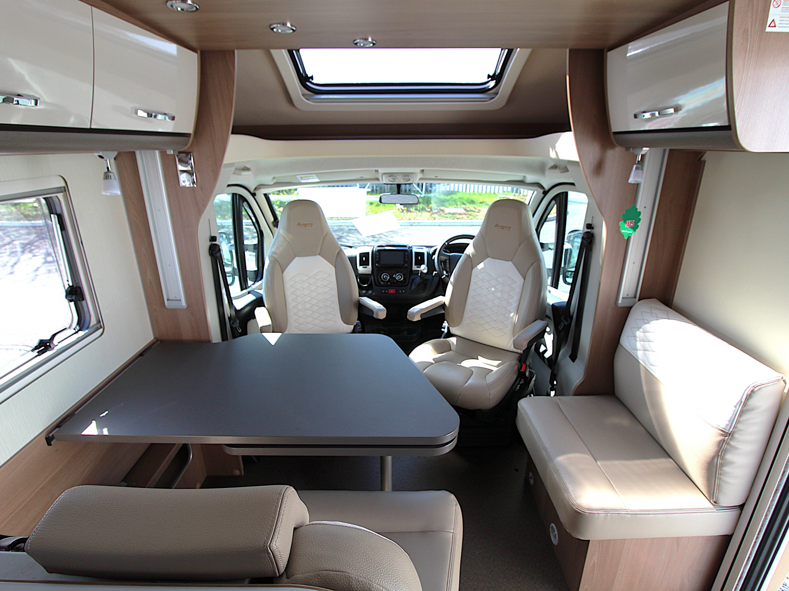 Burstner Lyseo TD 744 Harmony - 2018 image