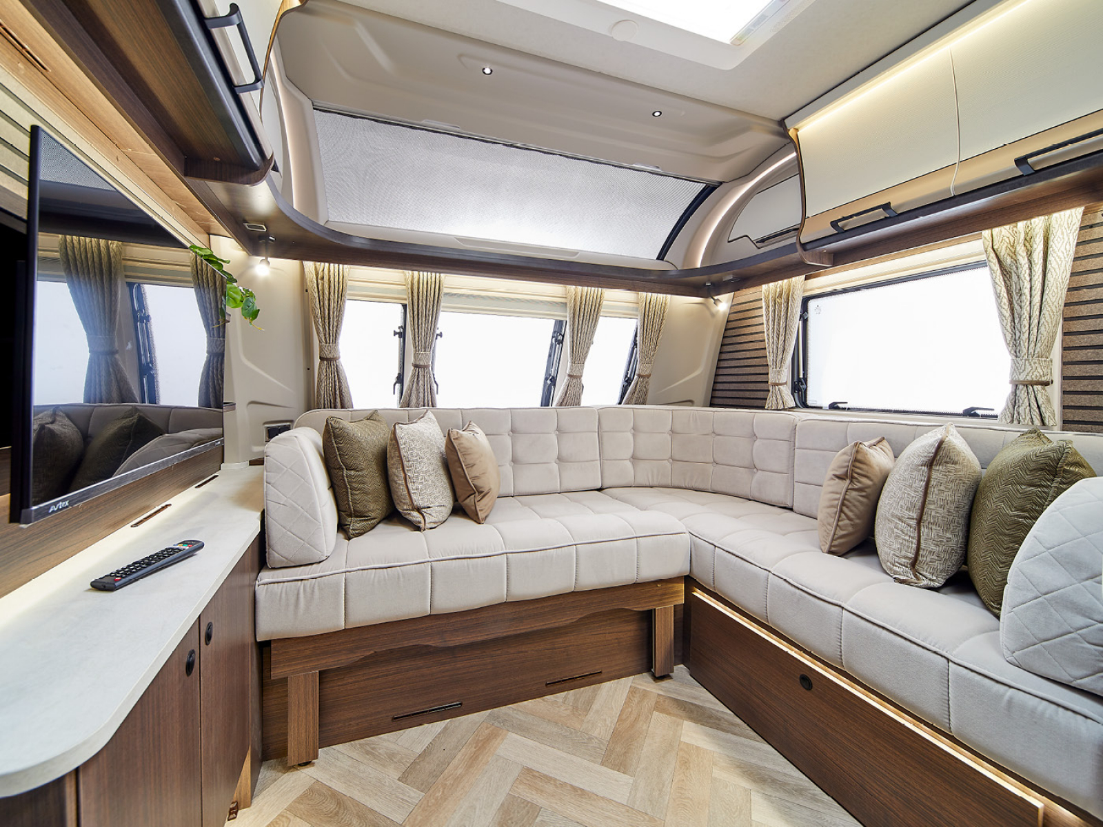 Coachman Laser 845 XTRA - 2027 image