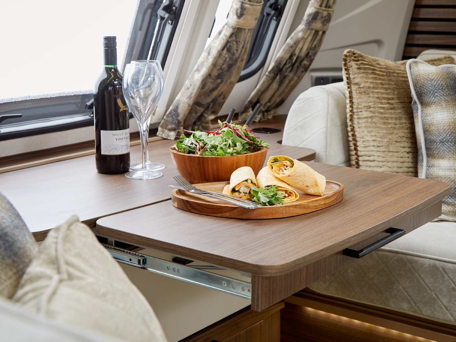 Coachman LUSSO III - 2027 image