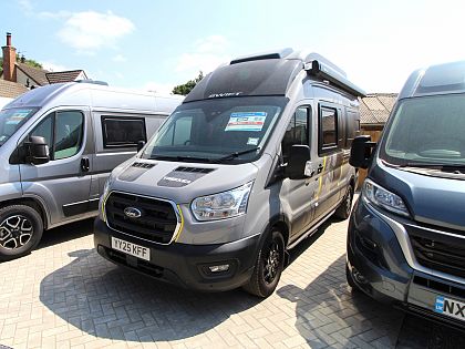 Swift Trekker X - 2025 Image