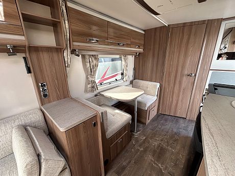 Swift Corniche 17/4 - 2018 image