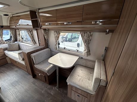 Swift Corniche 17/4 - 2018 image