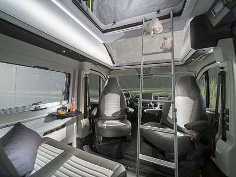 Adria Twin Sports 640 SGX Expedition Grey (66036) image