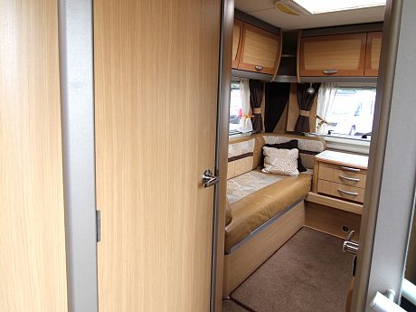 Bessacarr E795 2009 image