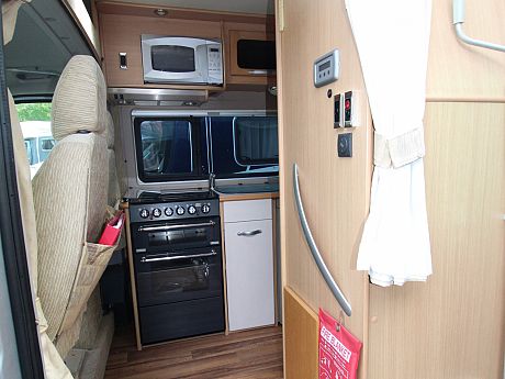 Auto-Sleeper  Warwick 2009 image