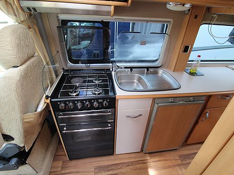 Auto-Sleeper  Warwick 2009 image