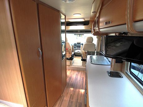Auto-Sleeper  Warwick 2009 image