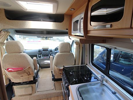 Auto-Sleeper  Warwick 2009 image