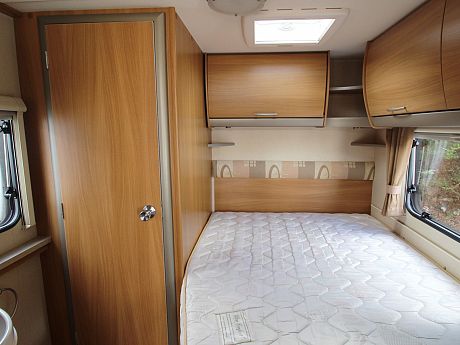 Swift Accord 55 2009 image