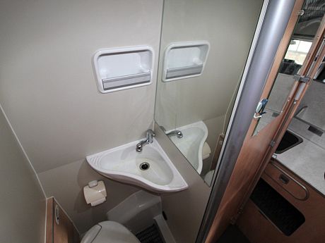 Westfalia Big Nugget - 2009 image