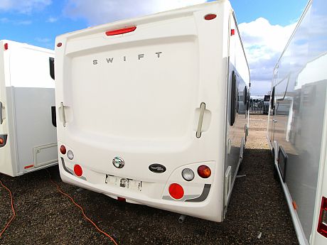Swift Cardinal 550 - 2010 image