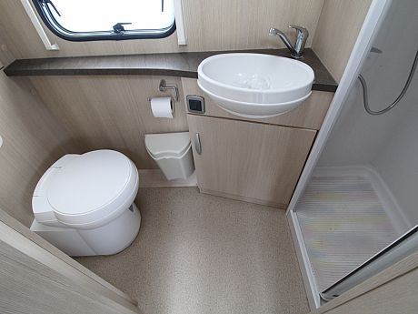 Swift Sterling Eccles Solitaire 2011 image